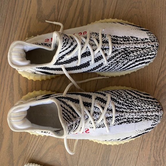 adidas Yeezy Boost 350 v2 Zebra ***REPLICA*** - Picture 3 of 5